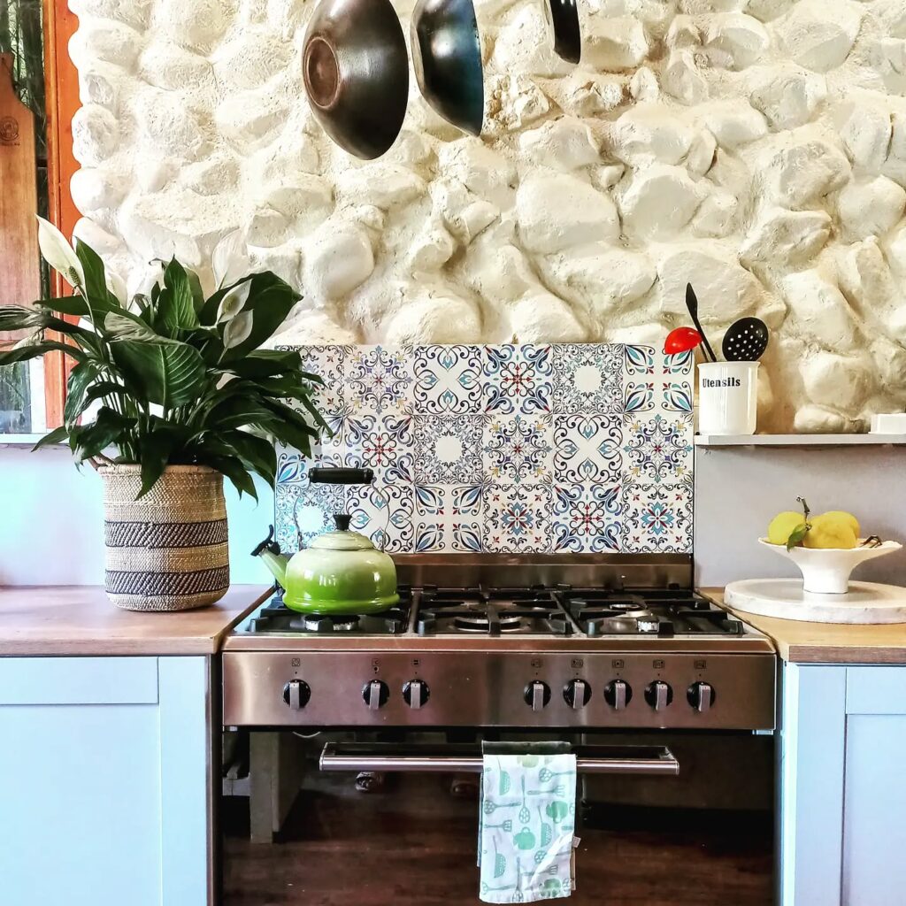 Instagram post from homeologycoza. This post is in position 4.